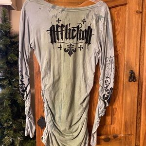 Affliction Long Sleeve V neck 💥💋 tunic! Worn 1x! Excellent condition!!!